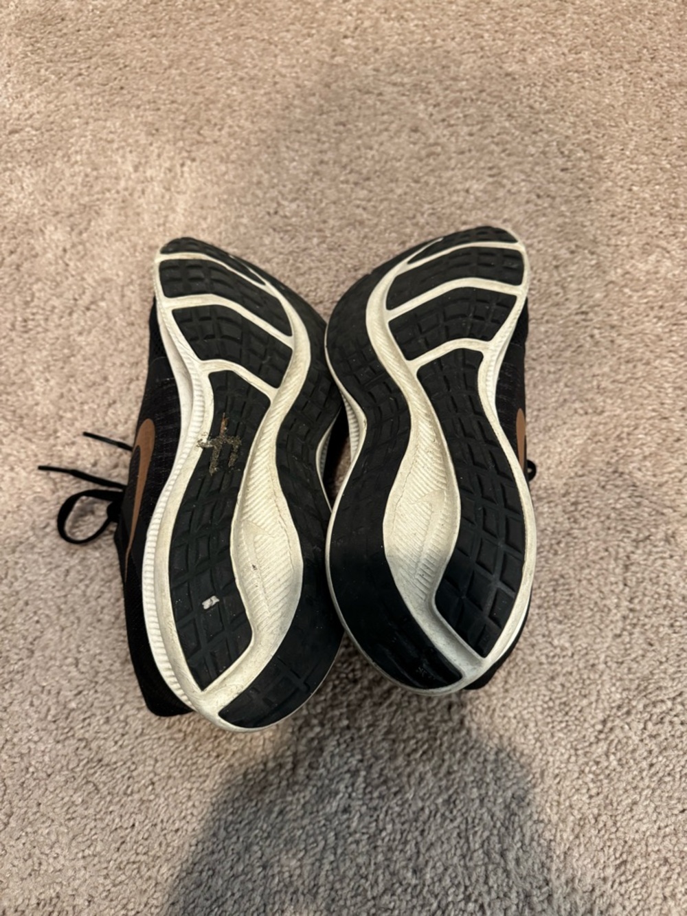 Nike Sneakers - Picture 5 of 7